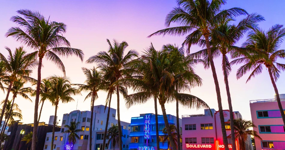 10 Perkara Terbaik untuk Dilakukan di Miami Beach untuk Percutian Pantai yang Sempurna